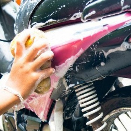 Cuci Motor Bersih, Hati Tenang: Rahasia Cilacap yang Tak Terkalahkan